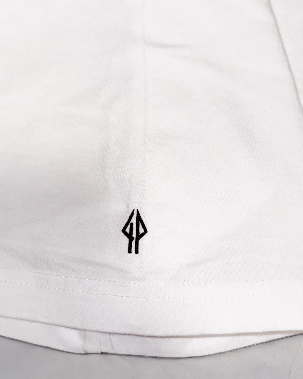 Yeeker Side-Swipe T-Shirt
